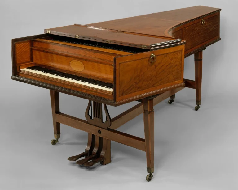 3 reasons to hire an expert to tune your piano